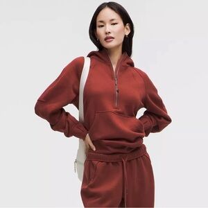 BUNDLE NWT Lululemon ROCKWOOD bundle XL/XXL Scuba, Keychain, Clipable Card Pouch